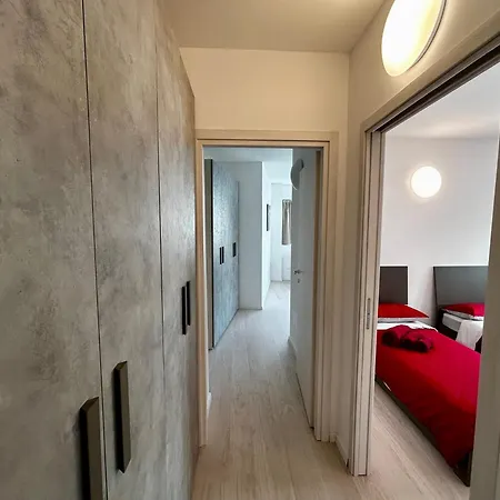 Luxury Urban Oasis In Center Of *