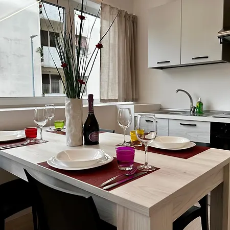 公寓 Luxury Urban Oasis In Center Of *