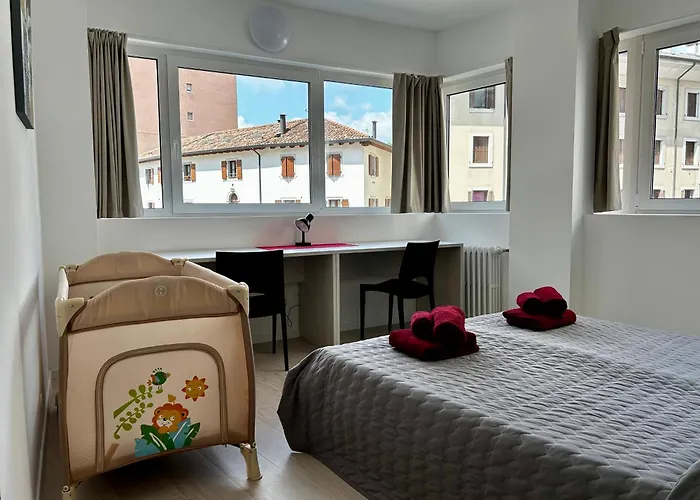 Luxury Urban Oasis In Center Of *